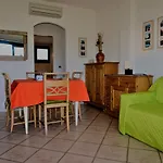 Lampara Apartment