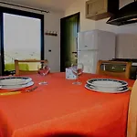 Lampara Apartment *