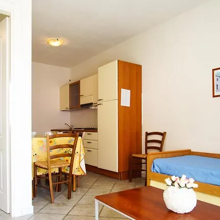 Lampara Apartment