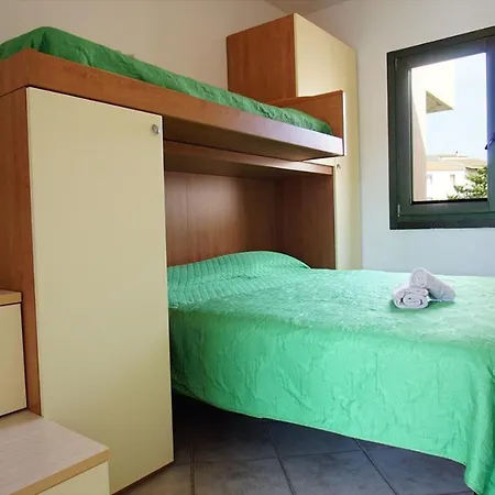 Apartment Lampara