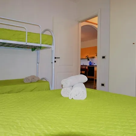 Lampara Apartment *